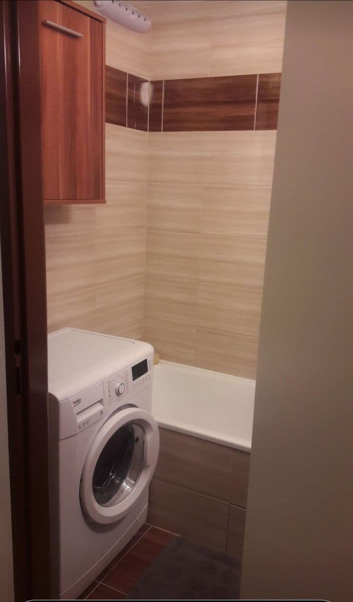 2 bedroom flat to rent, 50 m², Klecany, Středočeský Region 2 bedroom flat to rent, 50 m², Klecany, Středočeský Region