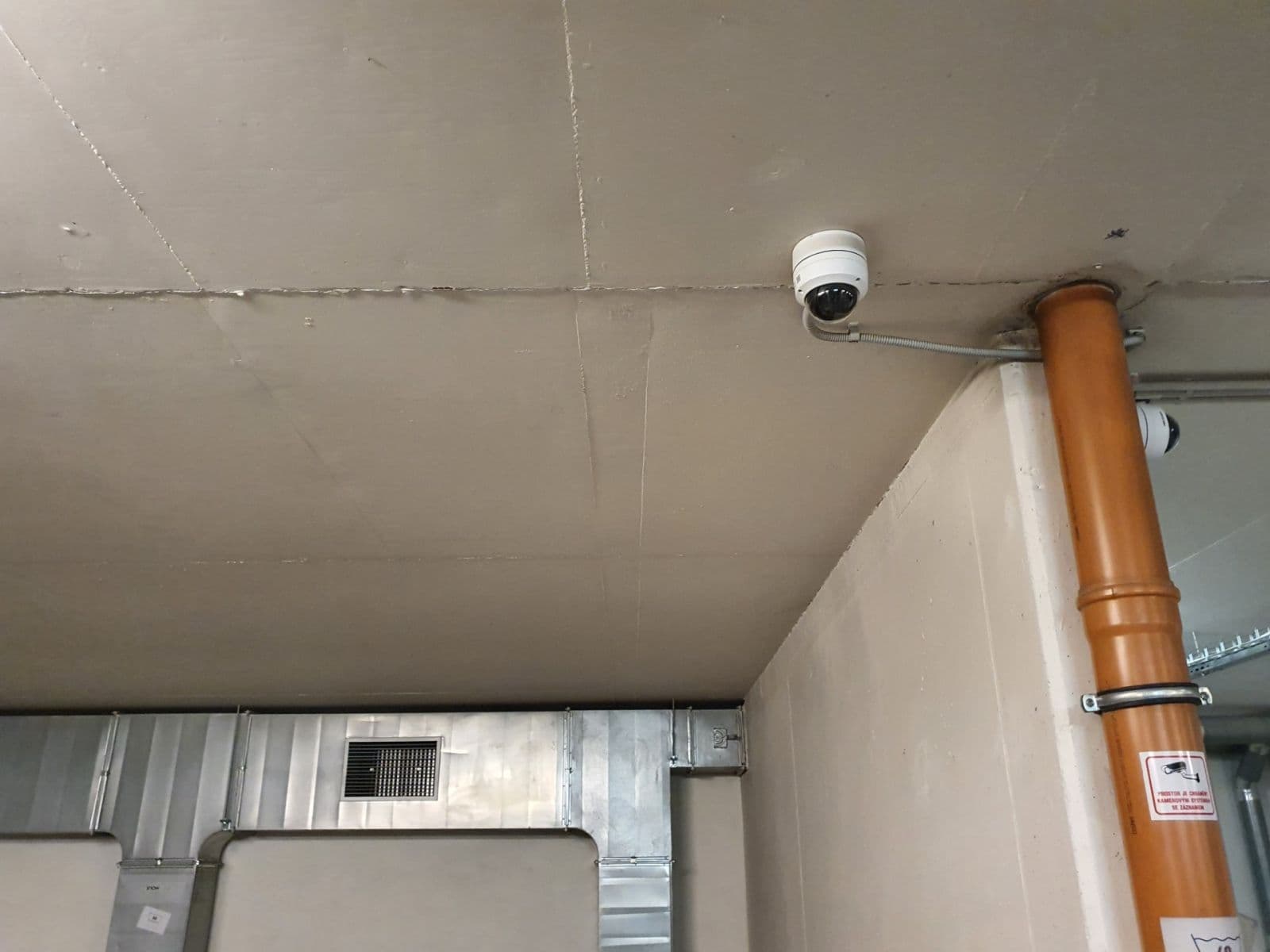 garage to rent, 18 m², Skuteckého, Prague, Prague garage to rent, 18 m², Skuteckého, Prague, Prague