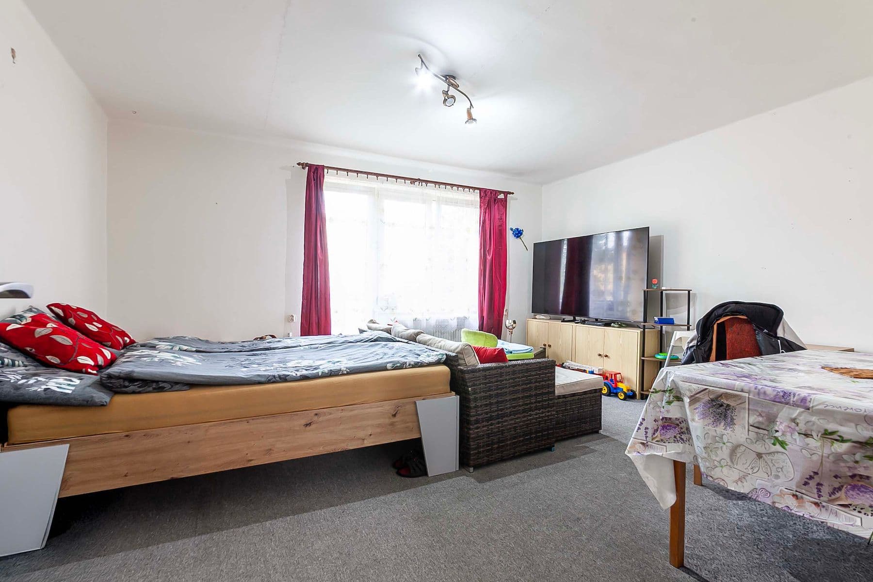 3 bedroom flat for sale, 70 m², 1. máje, Uhlířské Janovice, Středočeský Region 3 bedroom flat for sale, 70 m², 1. máje, Uhlířské Janovice, Středočeský Region