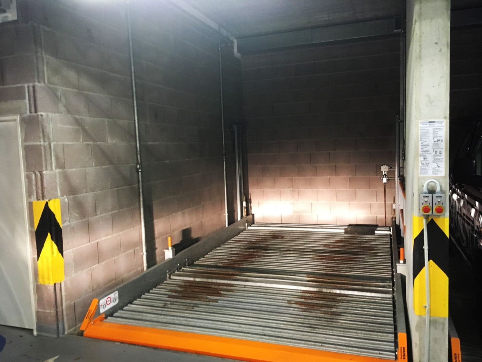 garage to rent, 20 m², Nad Závěrkou, Prague, Prague garage to rent, 20 m², Nad Závěrkou, Prague, Prague