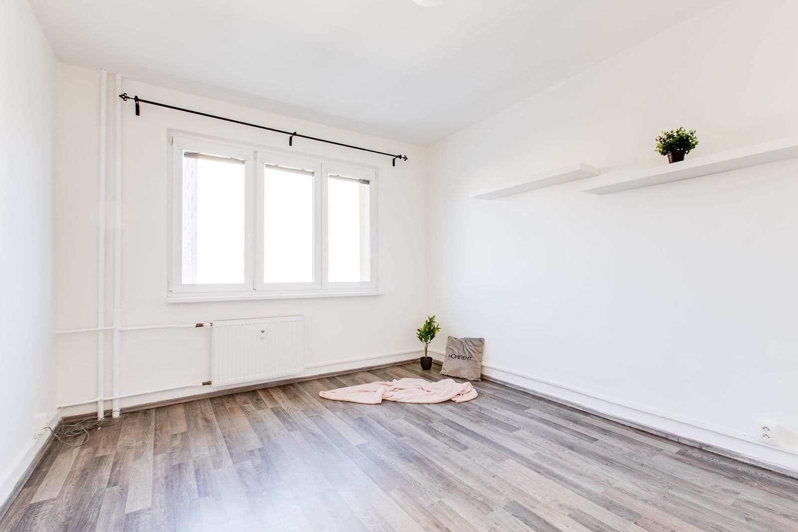 2 bedroom flat to rent, 56 m², Na Petřinách, Prague, Prague 2 bedroom flat to rent, 56 m², Na Petřinách, Prague, Prague