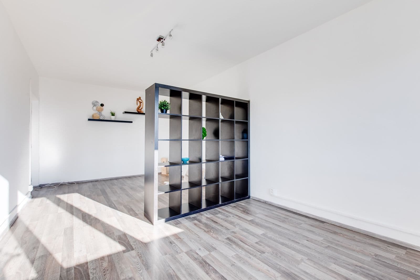 2 bedroom flat to rent, 56 m², Na Petřinách, Prague, Prague 2 bedroom flat to rent, 56 m², Na Petřinách, Prague, Prague