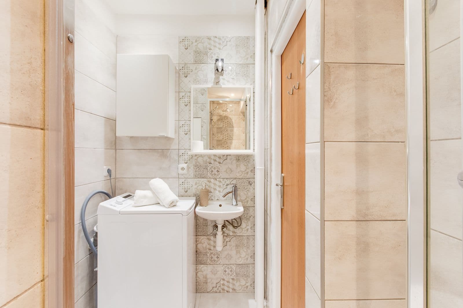 2 bedroom flat to rent, 56 m², Na Petřinách, Prague, Prague 2 bedroom flat to rent, 56 m², Na Petřinách, Prague, Prague