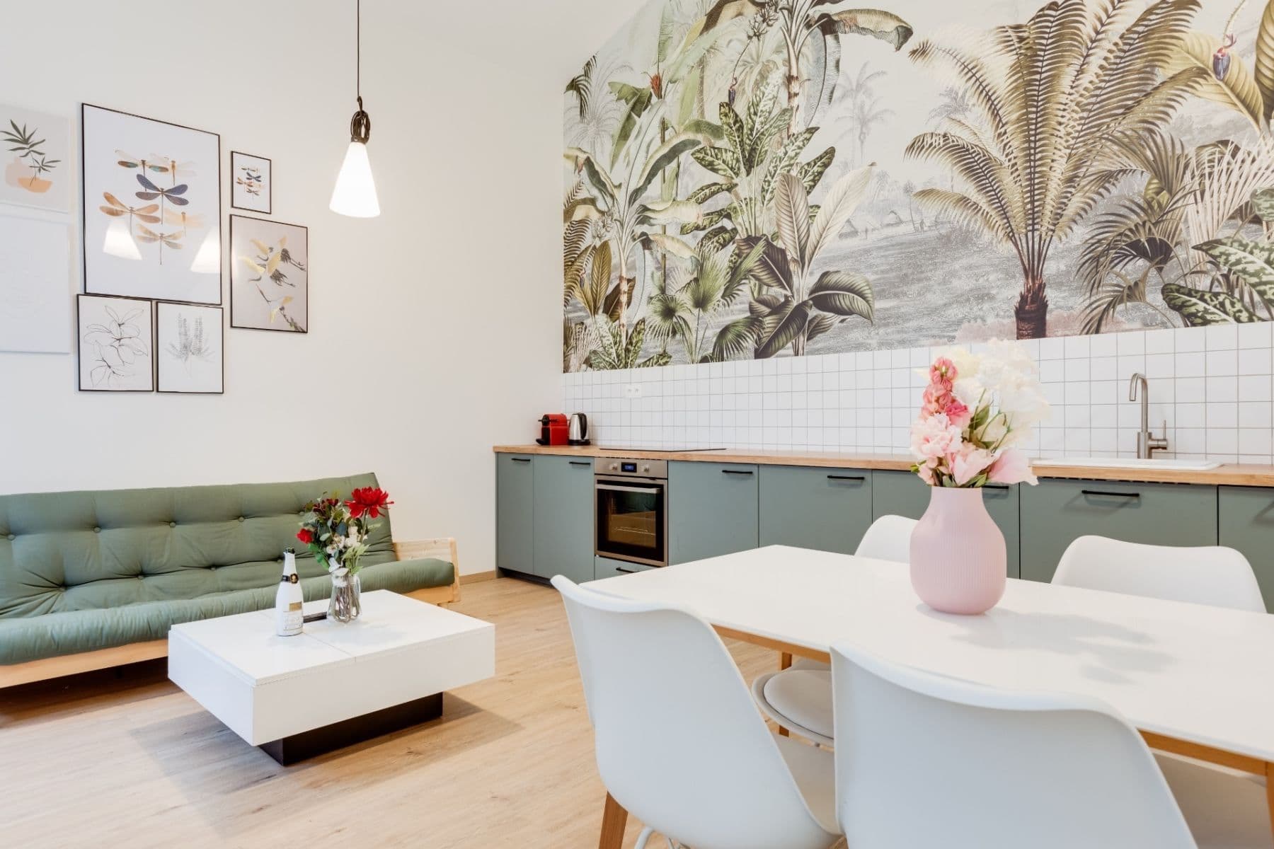 1 bedroom with open-plan kitchen flat to rent, 55 m², Prvního pluku, Prague, Prague 1 bedroom with open-plan kitchen flat to rent, 55 m², Prvního pluku, Prague, Prague