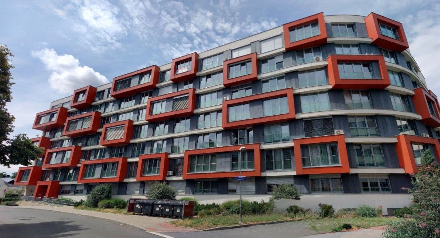 Studio flat to rent, 44 m², Vojenova, Prague, Prague Studio flat to rent, 44 m², Vojenova, Prague, Prague