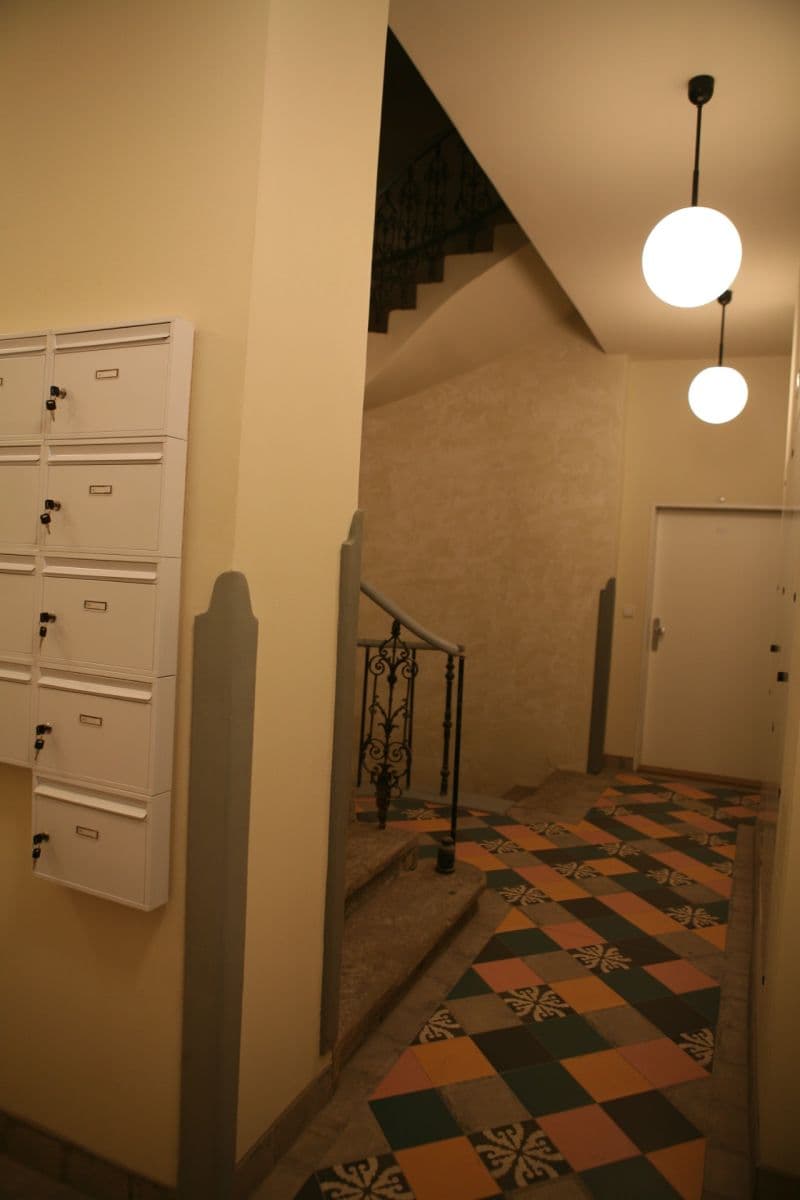 Studio flat to rent, 19 m², U Tyrše, Prague, Prague Studio flat to rent, 19 m², U Tyrše, Prague, Prague