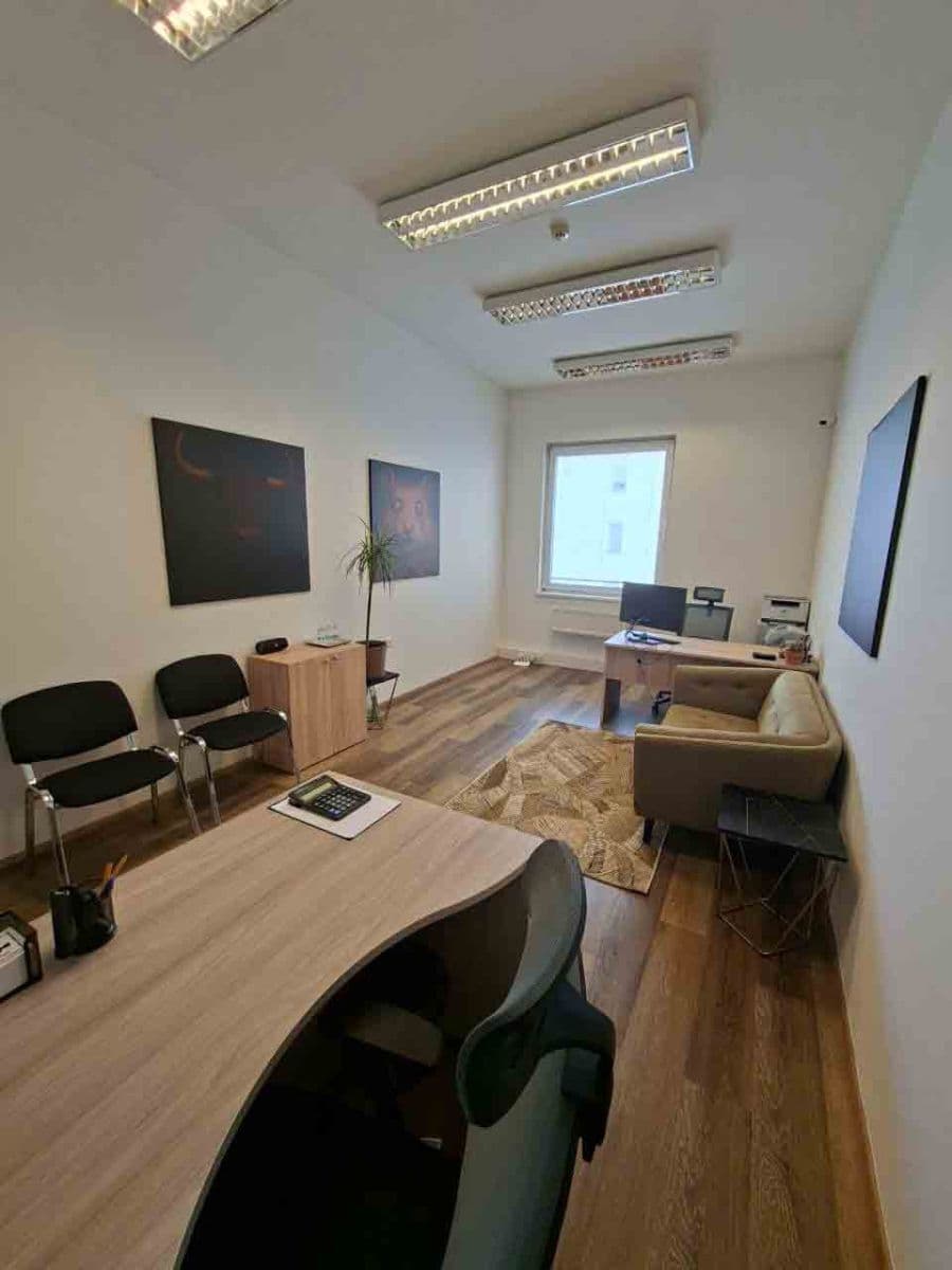 office to rent, 21 m², Londýnská, Prague, Prague office to rent, 21 m², Londýnská, Prague, Prague