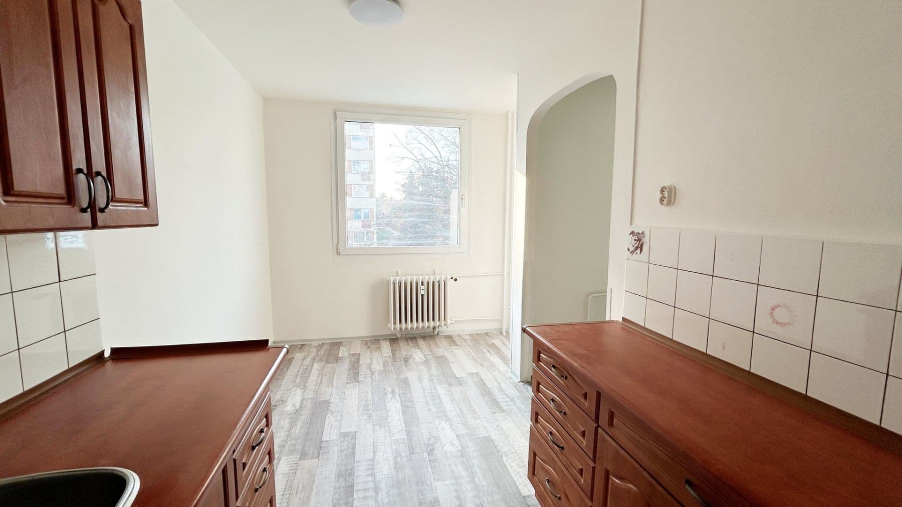 2 bedroom with open-plan kitchen flat to rent, 69 m², náměstí Sítná, Kladno, Středočeský Region 2 bedroom with open-plan kitchen flat to rent, 69 m², náměstí Sítná, Kladno, Středočeský Region