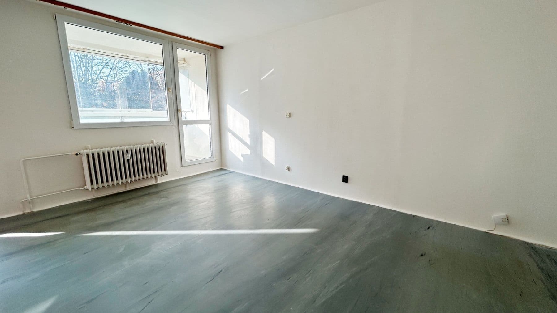 2 bedroom with open-plan kitchen flat to rent, 69 m², náměstí Sítná, Kladno, Středočeský Region 2 bedroom with open-plan kitchen flat to rent, 69 m², náměstí Sítná, Kladno, Středočeský Region