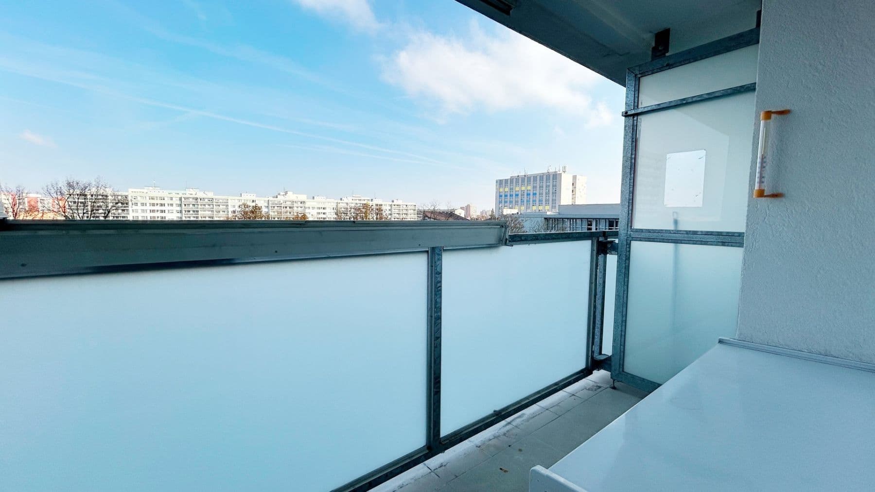 2 bedroom with open-plan kitchen flat to rent, 69 m², náměstí Sítná, Kladno, Středočeský Region 2 bedroom with open-plan kitchen flat to rent, 69 m², náměstí Sítná, Kladno, Středočeský Region