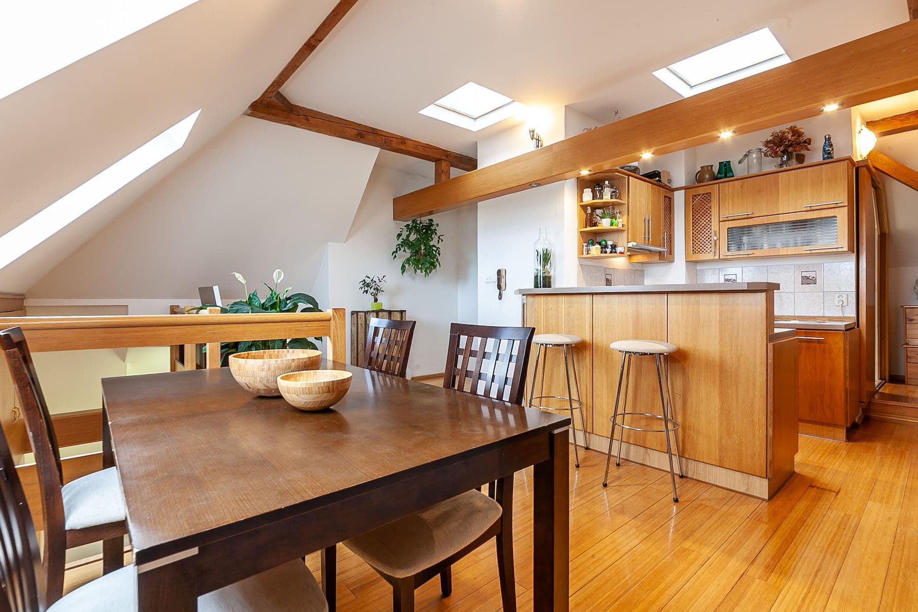 office for sale, 138 m², Vršovické náměstí, Prague, Prague office for sale, 138 m², Vršovické náměstí, Prague, Prague