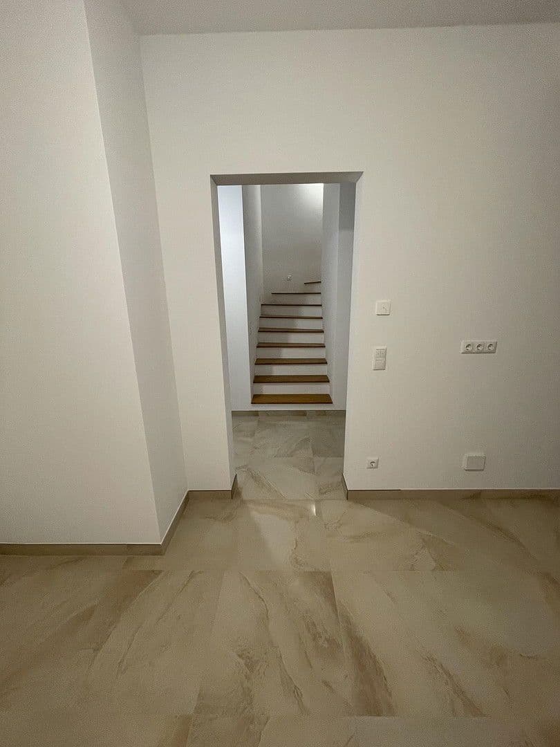 house to rent, 130 m², Burgundstraße 22, Ludwigsfelde, Brandenburg house to rent, 130 m², Burgundstraße 22, Ludwigsfelde, Brandenburg