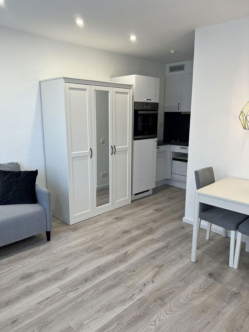 1 bedroom flat to rent, 26 m², Stuttgart, Baden-Württemberg 1 bedroom flat to rent, 26 m², Stuttgart, Baden-Württemberg