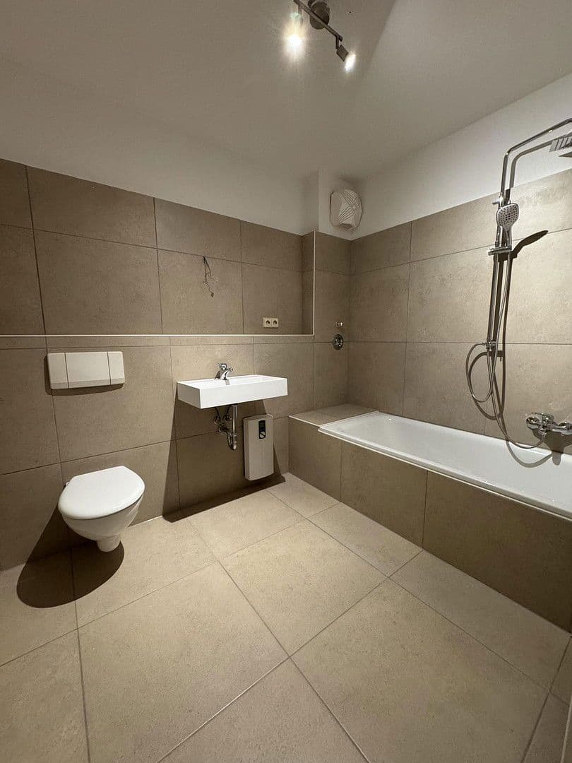 Studio flat for sale, 61 m², Heinrich-Orth-Str. 8, Riedstadt, Hesse Studio flat for sale, 61 m², Heinrich-Orth-Str. 8, Riedstadt, Hesse