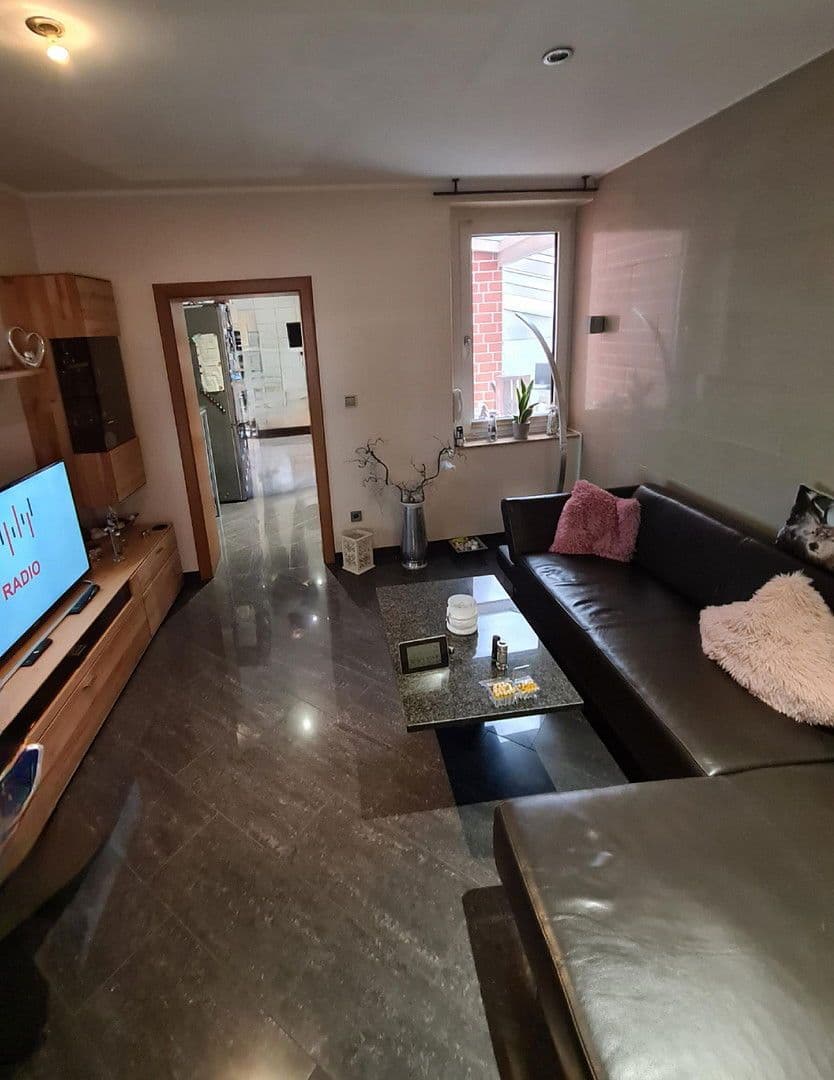 1 bedroom with open-plan kitchen flat to rent, 70 m², Wachstr. 11, Oberhausen, North Rhine-Westphalia 1 bedroom with open-plan kitchen flat to rent, 70 m², Wachstr. 11, Oberhausen, North Rhine-Westphalia