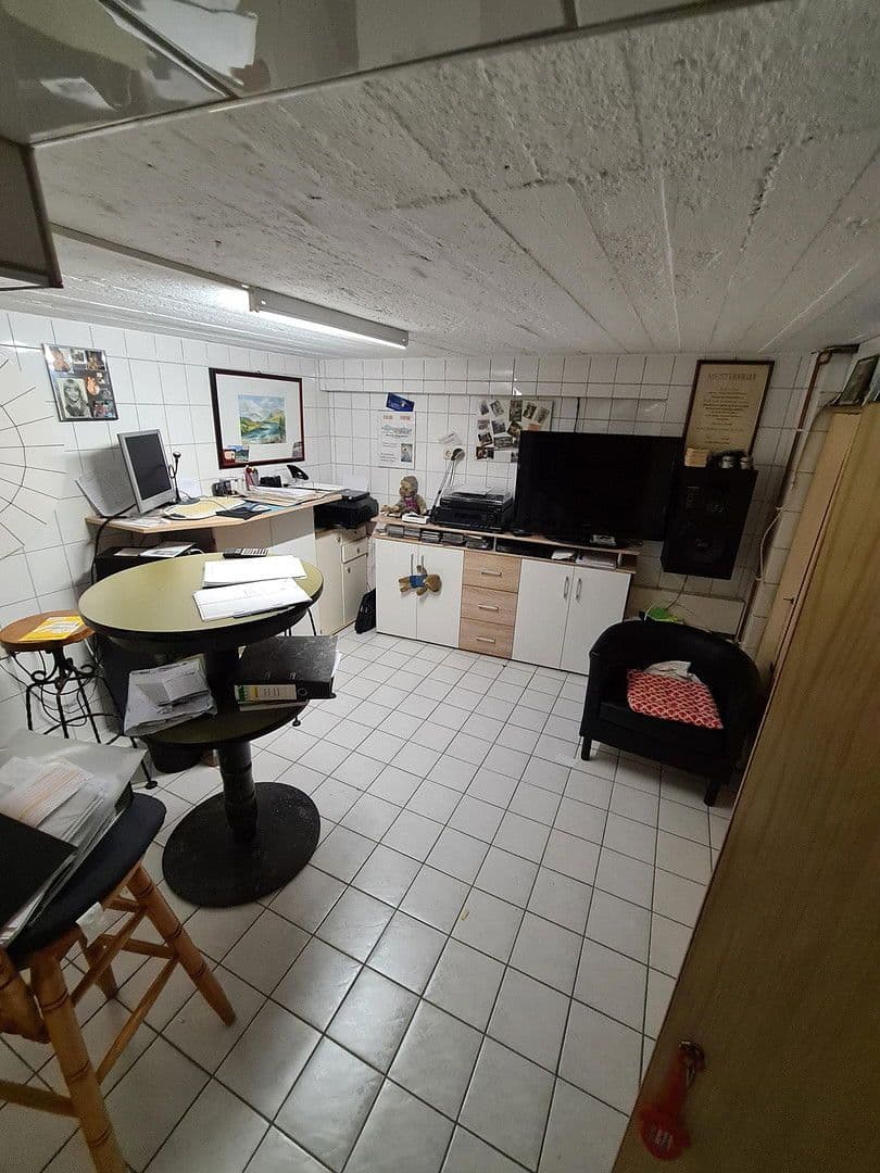 1 bedroom with open-plan kitchen flat to rent, 70 m², Wachstr. 11, Oberhausen, North Rhine-Westphalia 1 bedroom with open-plan kitchen flat to rent, 70 m², Wachstr. 11, Oberhausen, North Rhine-Westphalia