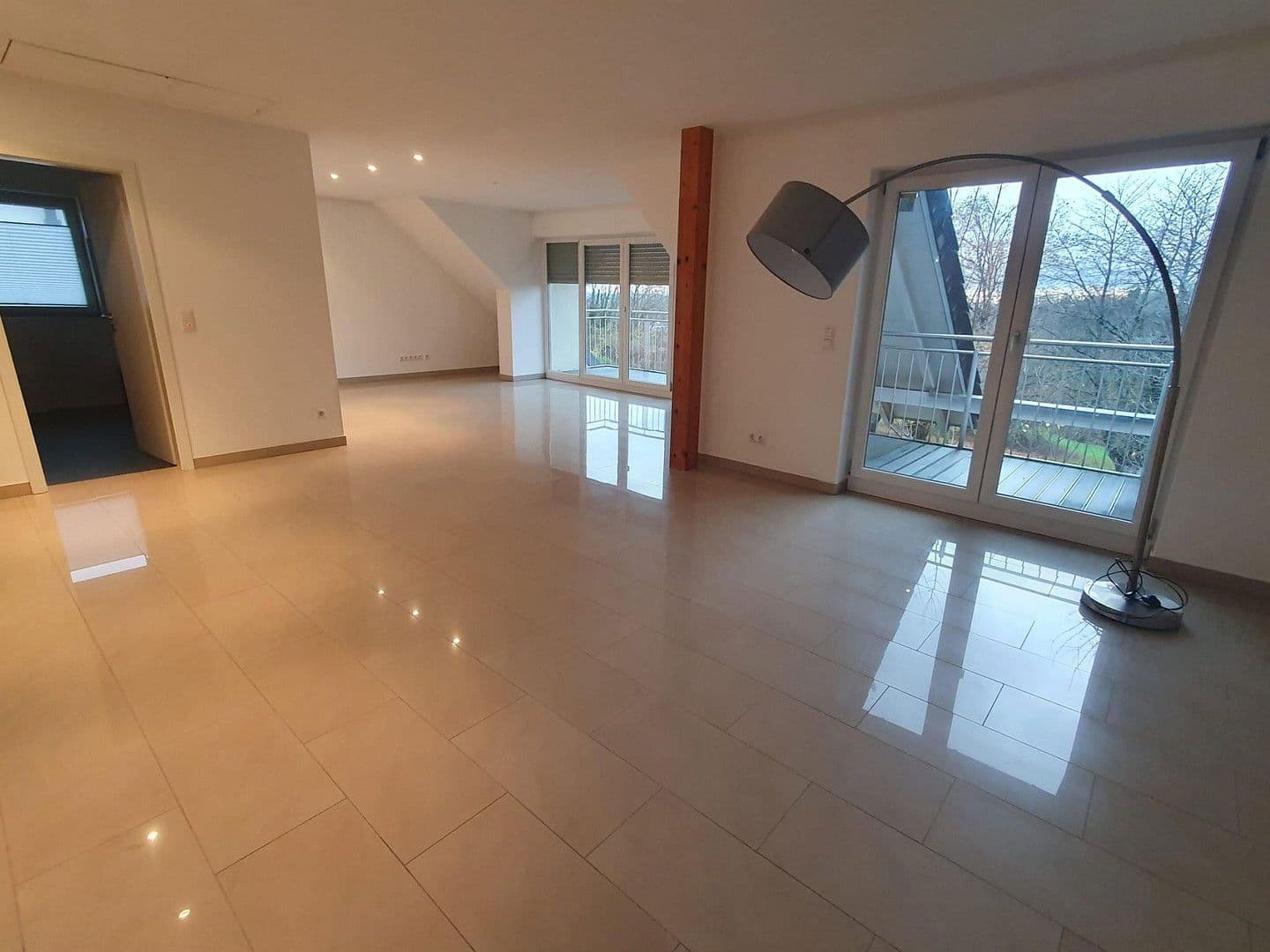 3 bedroom flat to rent, 126 m², Haibach, Bavaria 3 bedroom flat to rent, 126 m², Haibach, Bavaria