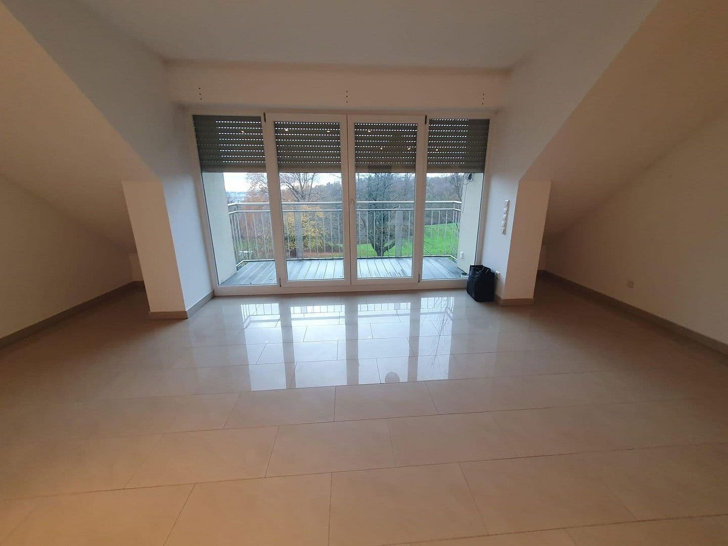 3 bedroom flat to rent, 126 m², Haibach, Bavaria 3 bedroom flat to rent, 126 m², Haibach, Bavaria