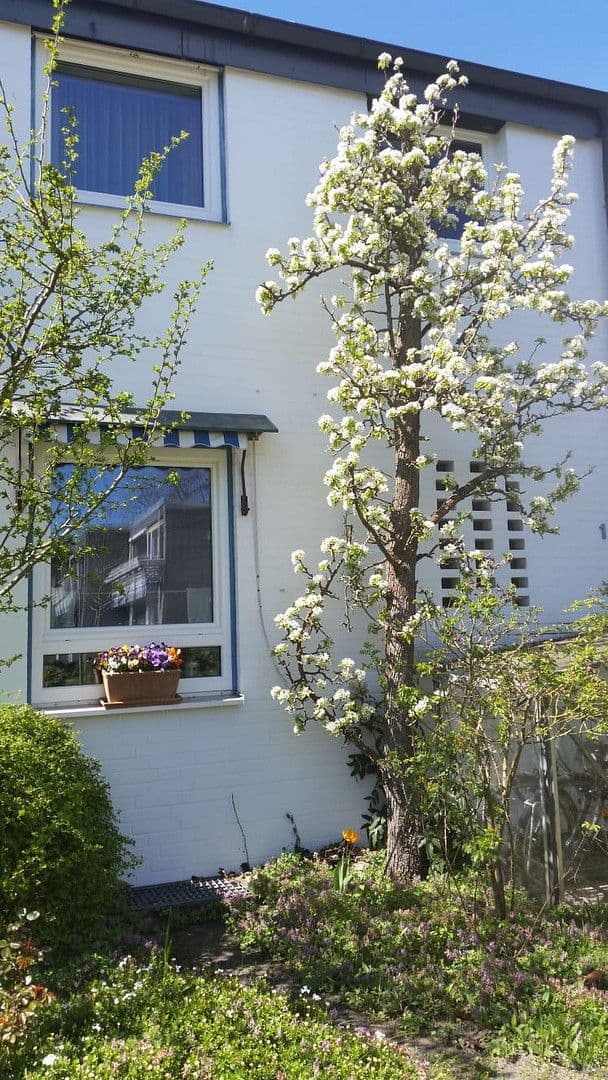 house to rent, 143 m², Fröbelstraße 10, Burgwedel, Lower Saxony house to rent, 143 m², Fröbelstraße 10, Burgwedel, Lower Saxony