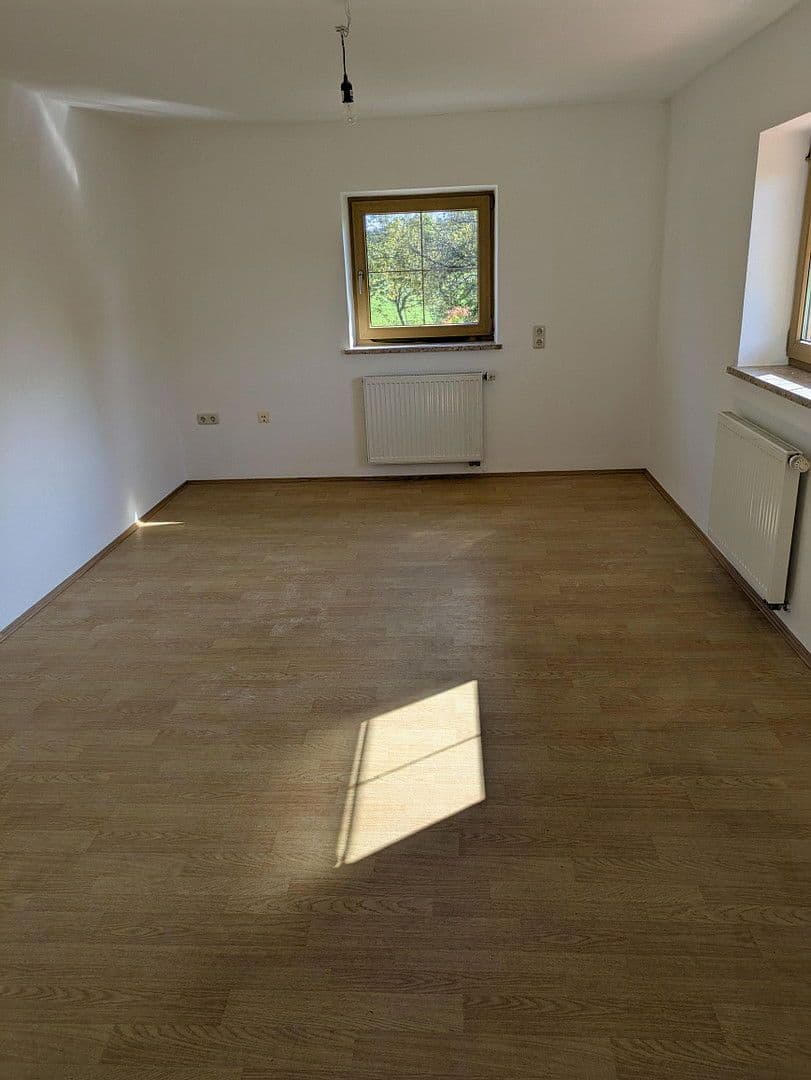 4 bedroom flat to rent, 98 m², Kirchanschöring, Bavaria 4 bedroom flat to rent, 98 m², Kirchanschöring, Bavaria