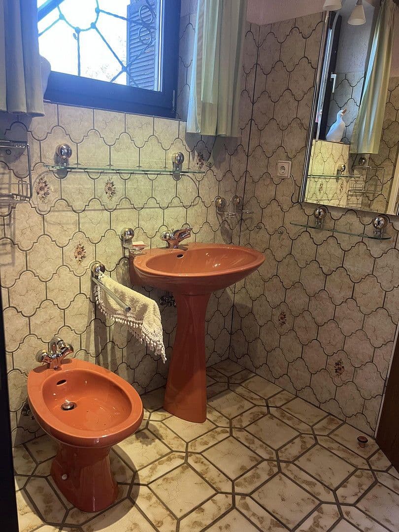 house for sale, 118 m², Erbenhäuschen 43a, Solingen, North Rhine-Westphalia house for sale, 118 m², Erbenhäuschen 43a, Solingen, North Rhine-Westphalia