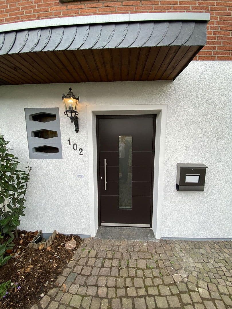 house to rent, 132 m², Angeraue 102, Düsseldorf, North Rhine-Westphalia house to rent, 132 m², Angeraue 102, Düsseldorf, North Rhine-Westphalia