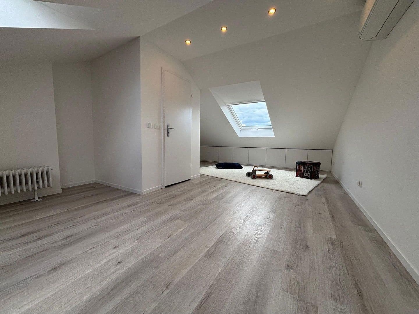 house to rent, 132 m², Angeraue 102, Düsseldorf, North Rhine-Westphalia house to rent, 132 m², Angeraue 102, Düsseldorf, North Rhine-Westphalia