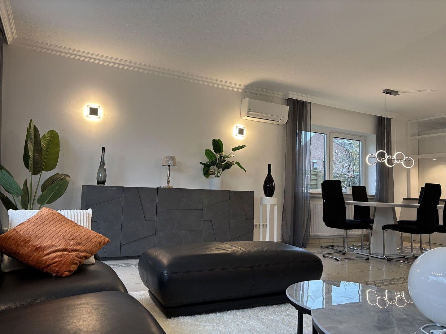 house to rent, 132 m², Angeraue 102, Düsseldorf, North Rhine-Westphalia house to rent, 132 m², Angeraue 102, Düsseldorf, North Rhine-Westphalia