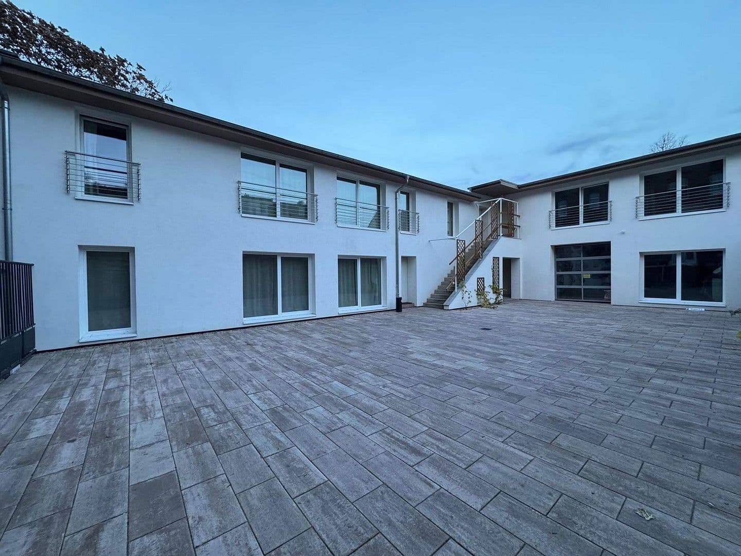 house for sale, 1,560 m², Halle, Saxony-Anhalt house for sale, 1,560 m², Halle, Saxony-Anhalt