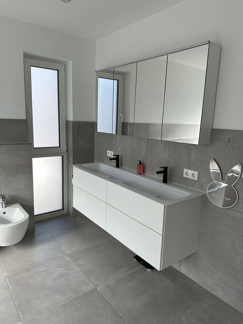 house for sale, 179 m², Trossingen, Baden-Württemberg house for sale, 179 m², Trossingen, Baden-Württemberg