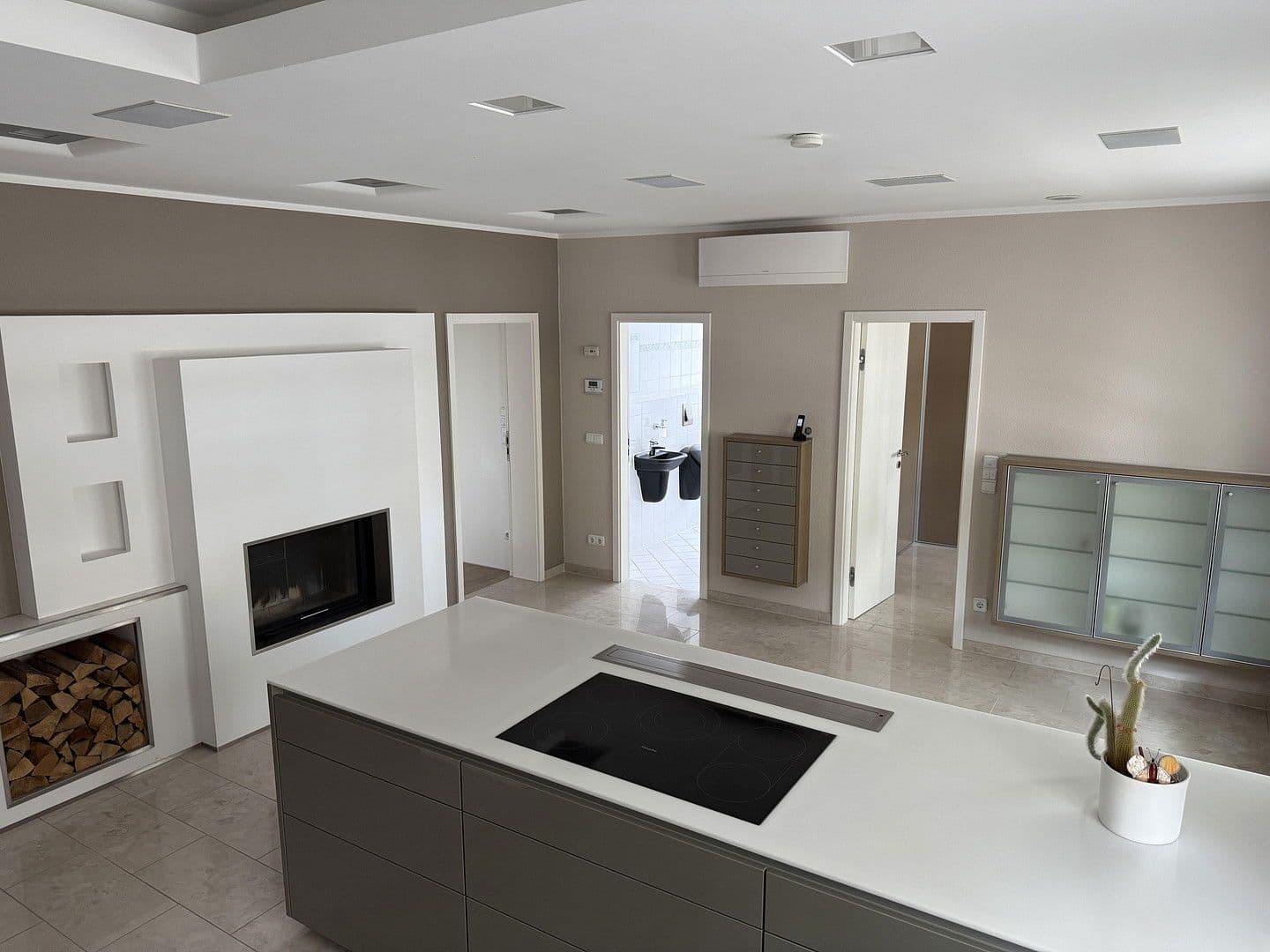 3 bedroom flat to rent, 141 m², Halle (Saale), Saxony-Anhalt 3 bedroom flat to rent, 141 m², Halle (Saale), Saxony-Anhalt