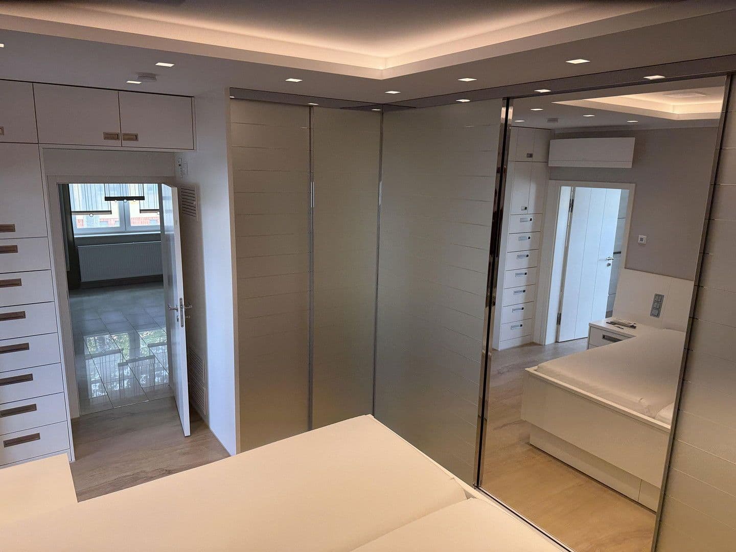 3 bedroom flat to rent, 141 m², Halle (Saale), Saxony-Anhalt 3 bedroom flat to rent, 141 m², Halle (Saale), Saxony-Anhalt