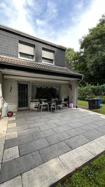 house to rent, 150 m², Leichlingen, North Rhine-Westphalia house to rent, 150 m², Leichlingen, North Rhine-Westphalia