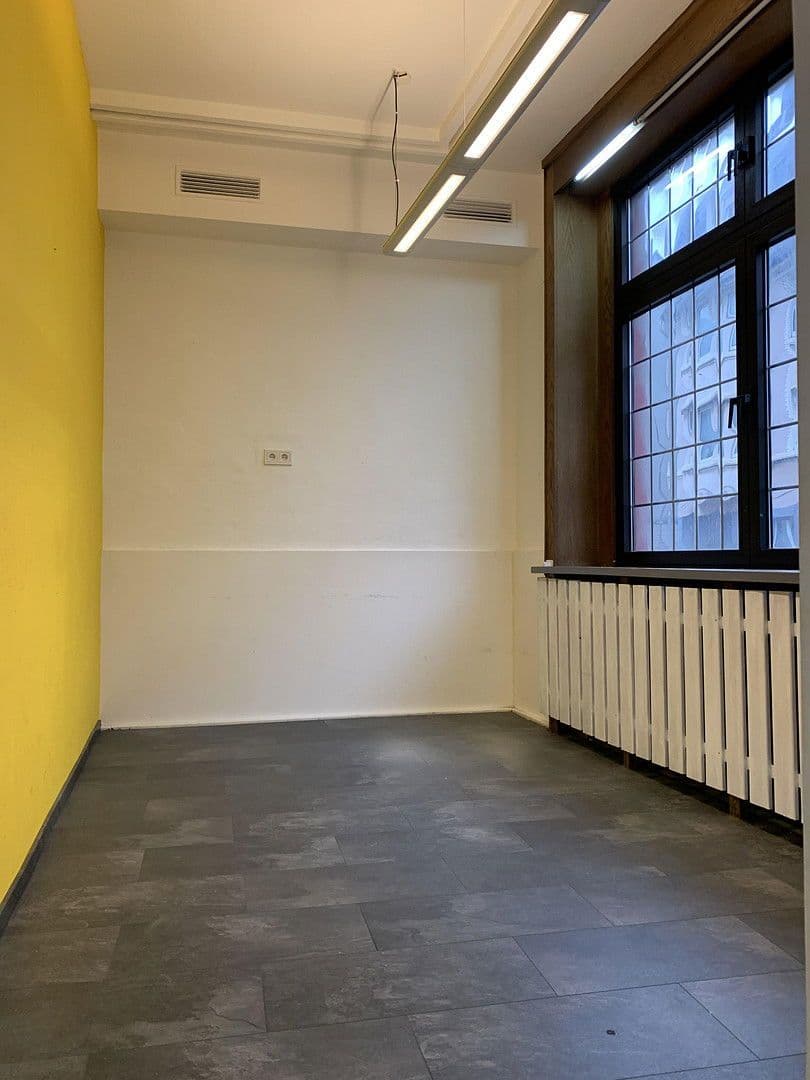 non-residential property to rent, 100 m², Langenberger Straße, Velbert, North Rhine-Westphalia non-residential property to rent, 100 m², Langenberger Straße, Velbert, North Rhine-Westphalia