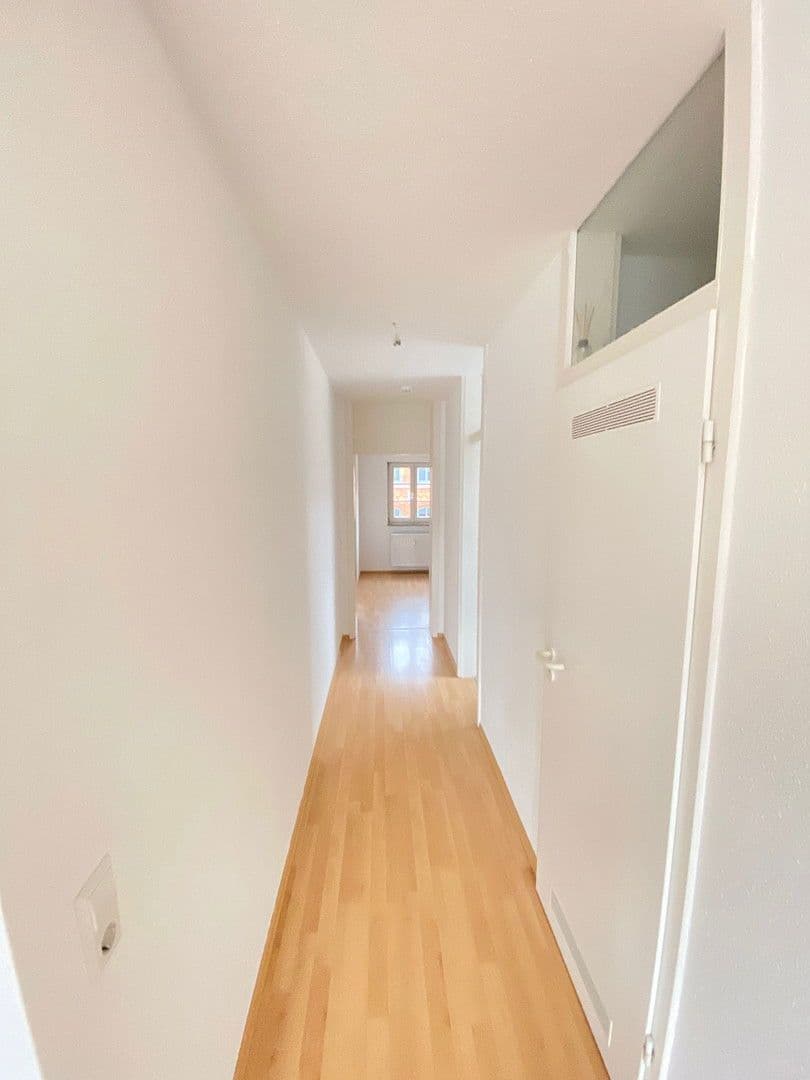 3 bedroom with open-plan kitchen flat to rent, 109 m², Lederstrasse 120, Reutlingen, Baden-Württemberg 3 bedroom with open-plan kitchen flat to rent, 109 m², Lederstrasse 120, Reutlingen, Baden-Württemberg