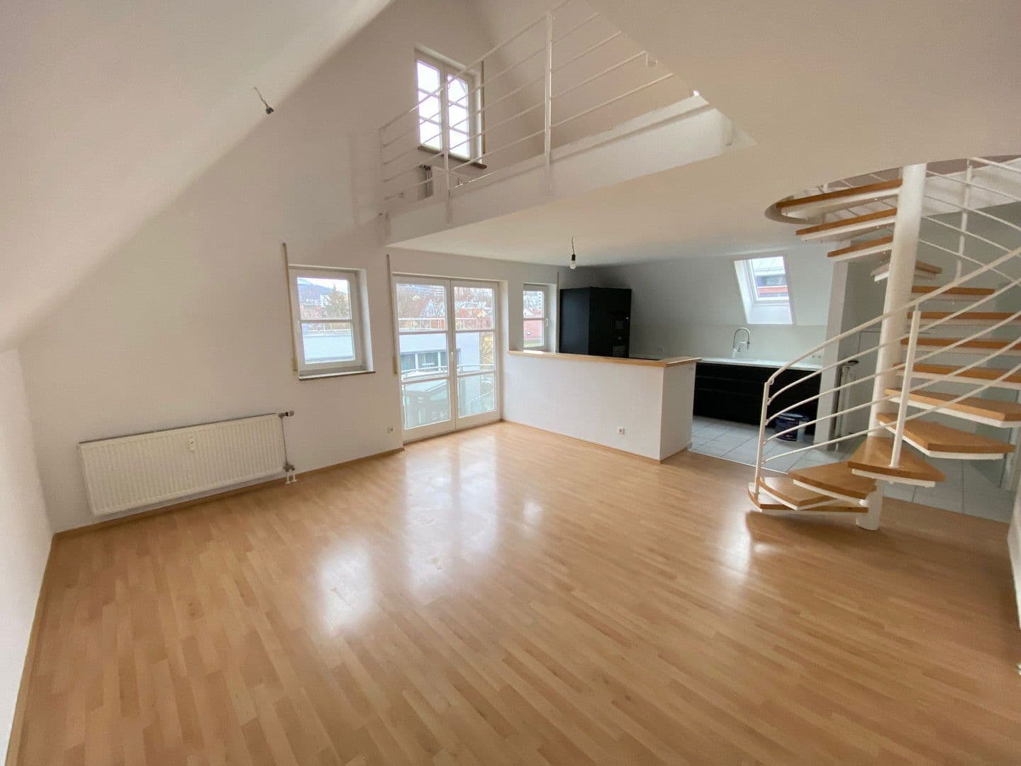 3 bedroom with open-plan kitchen flat to rent, 109 m², Lederstrasse 120, Reutlingen, Baden-Württemberg 3 bedroom with open-plan kitchen flat to rent, 109 m², Lederstrasse 120, Reutlingen, Baden-Württemberg