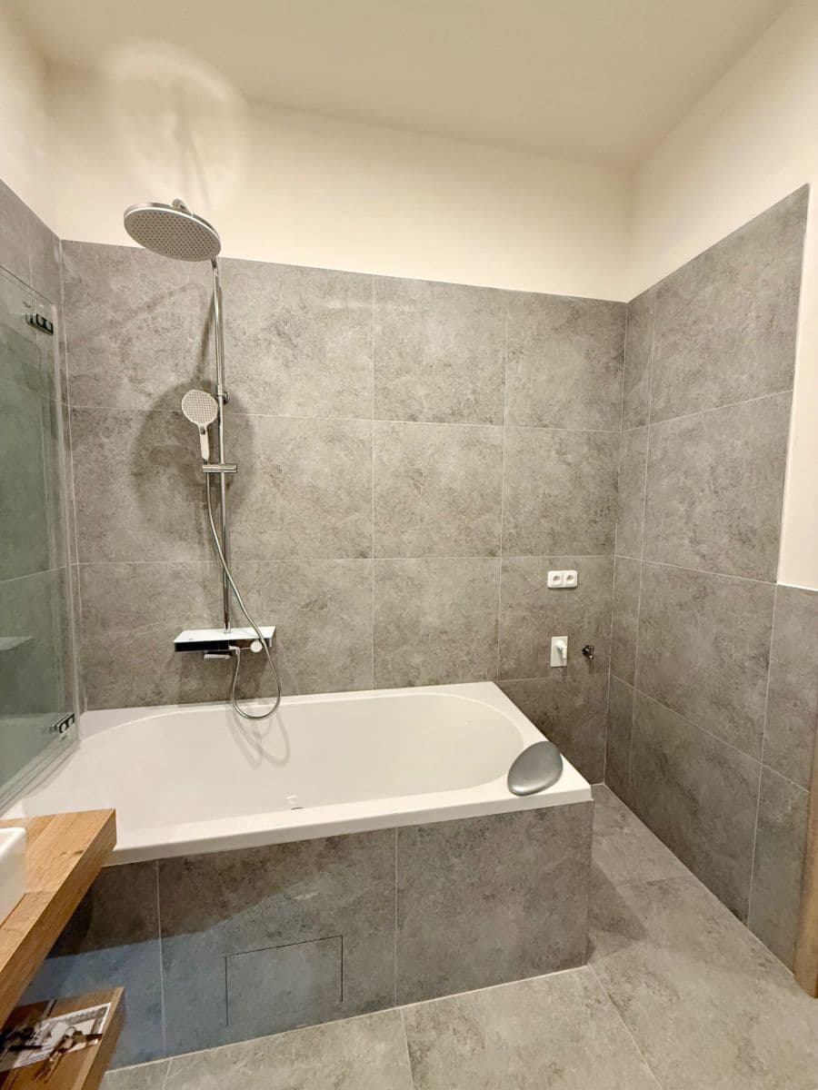 1 bedroom with open-plan kitchen flat for sale, 65 m², Topolová, Milovice, Středočeský Region 1 bedroom with open-plan kitchen flat for sale, 65 m², Topolová, Milovice, Středočeský Region