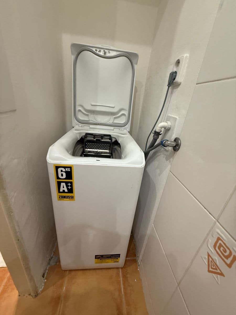 1 bedroom with open-plan kitchen flat to rent, 52 m², Viktorinova, Prague, Prague 1 bedroom with open-plan kitchen flat to rent, 52 m², Viktorinova, Prague, Prague