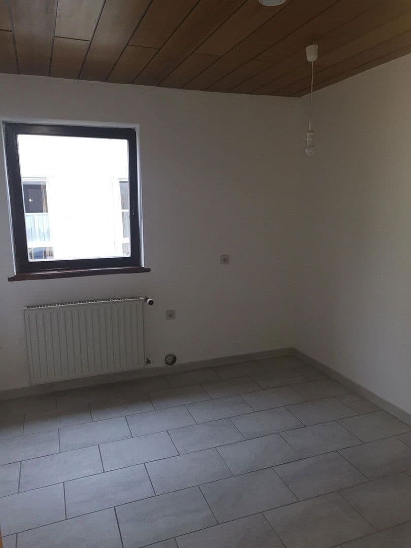 6 bedroom flat to rent, 140 m², Dillinger Str. 6, Beckingen, Saarland 6 bedroom flat to rent, 140 m², Dillinger Str. 6, Beckingen, Saarland