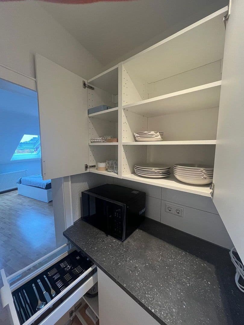 1 bedroom flat to rent, 30 m², Gladbacherstraße 39, Düsseldorf, North Rhine-Westphalia 1 bedroom flat to rent, 30 m², Gladbacherstraße 39, Düsseldorf, North Rhine-Westphalia