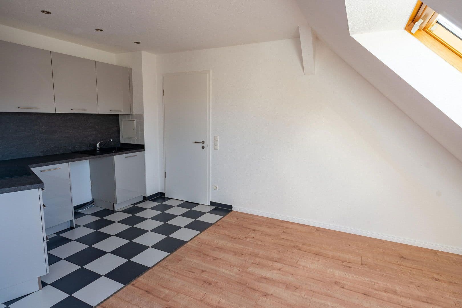 2 bedroom flat to rent, 60 m², Endersstraße, Leipzig, Saxony 2 bedroom flat to rent, 60 m², Endersstraße, Leipzig, Saxony