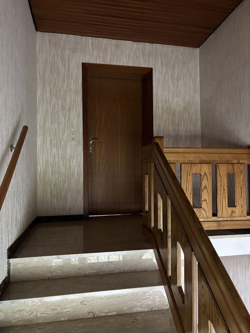 5 bedroom flat to rent, 192 m², Vallendar, Rhineland-Palatinate 5 bedroom flat to rent, 192 m², Vallendar, Rhineland-Palatinate