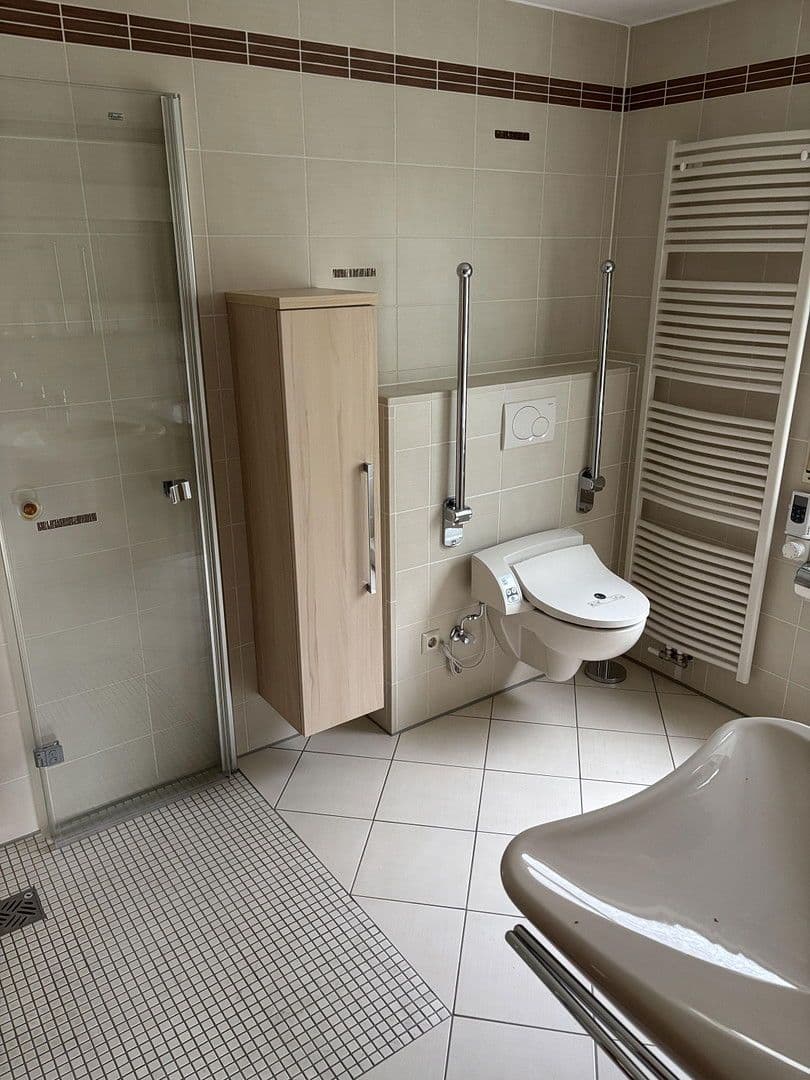 5 bedroom flat to rent, 192 m², Vallendar, Rhineland-Palatinate 5 bedroom flat to rent, 192 m², Vallendar, Rhineland-Palatinate