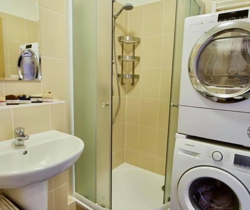 Studio flat to rent, 42 m², Davidovičova, Prague, Prague Studio flat to rent, 42 m², Davidovičova, Prague, Prague