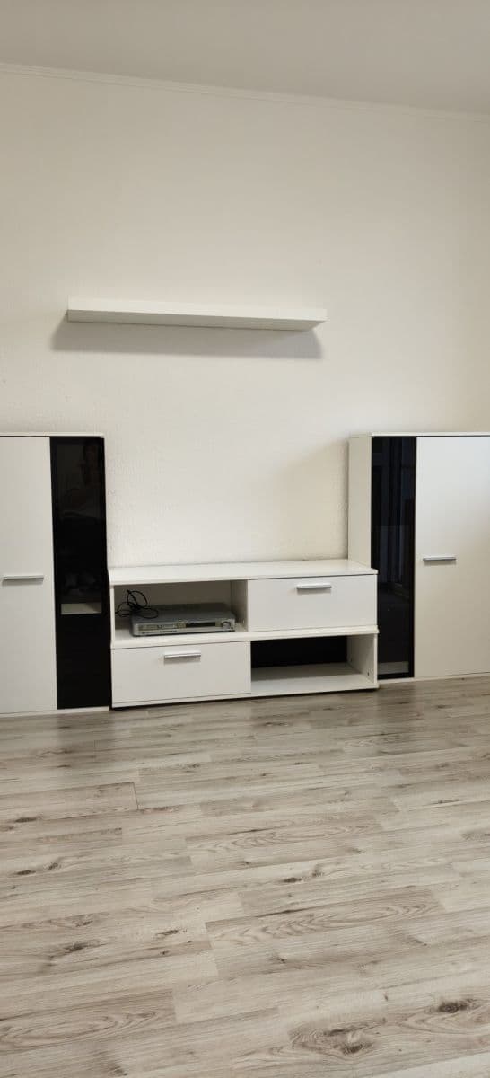 2 bedroom flat to rent, 50 m², Krymská, Karlovy Vary, Karlovarský Region 2 bedroom flat to rent, 50 m², Krymská, Karlovy Vary, Karlovarský Region