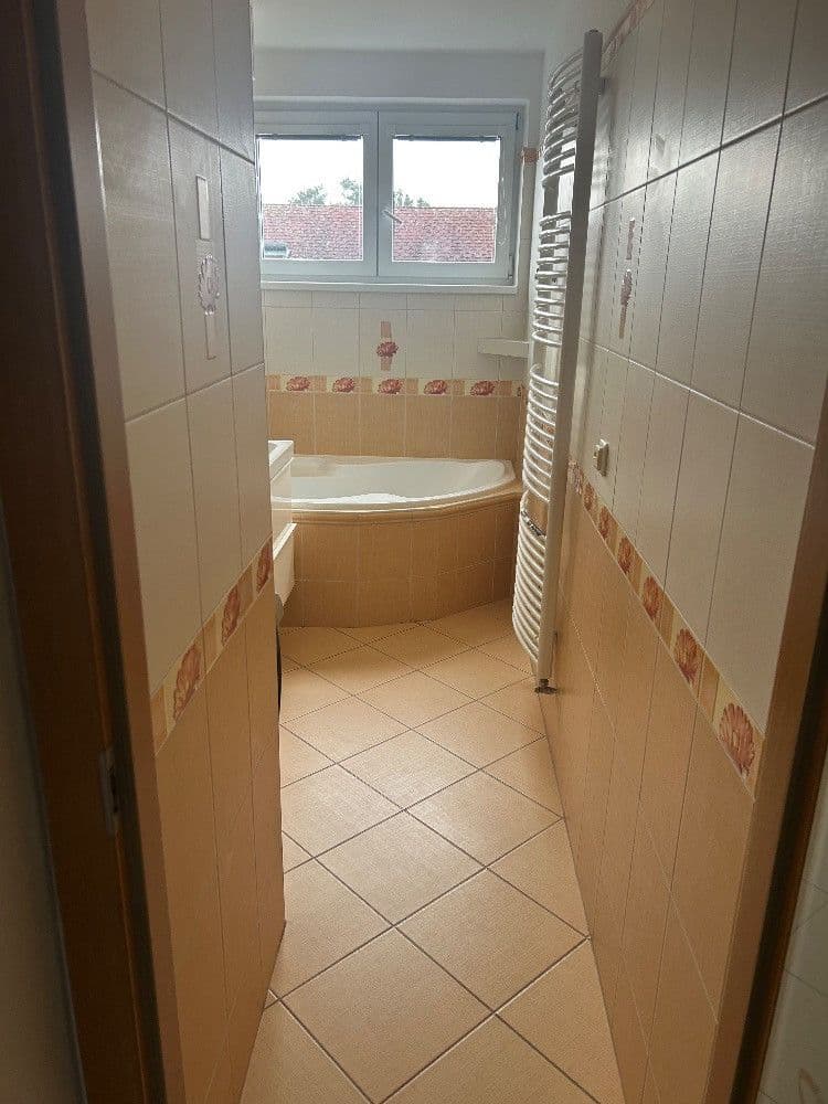 2 bedroom with open-plan kitchen flat to rent, 94 m², Klicperova, Olomouc, Olomoucký Region 2 bedroom with open-plan kitchen flat to rent, 94 m², Klicperova, Olomouc, Olomoucký Region