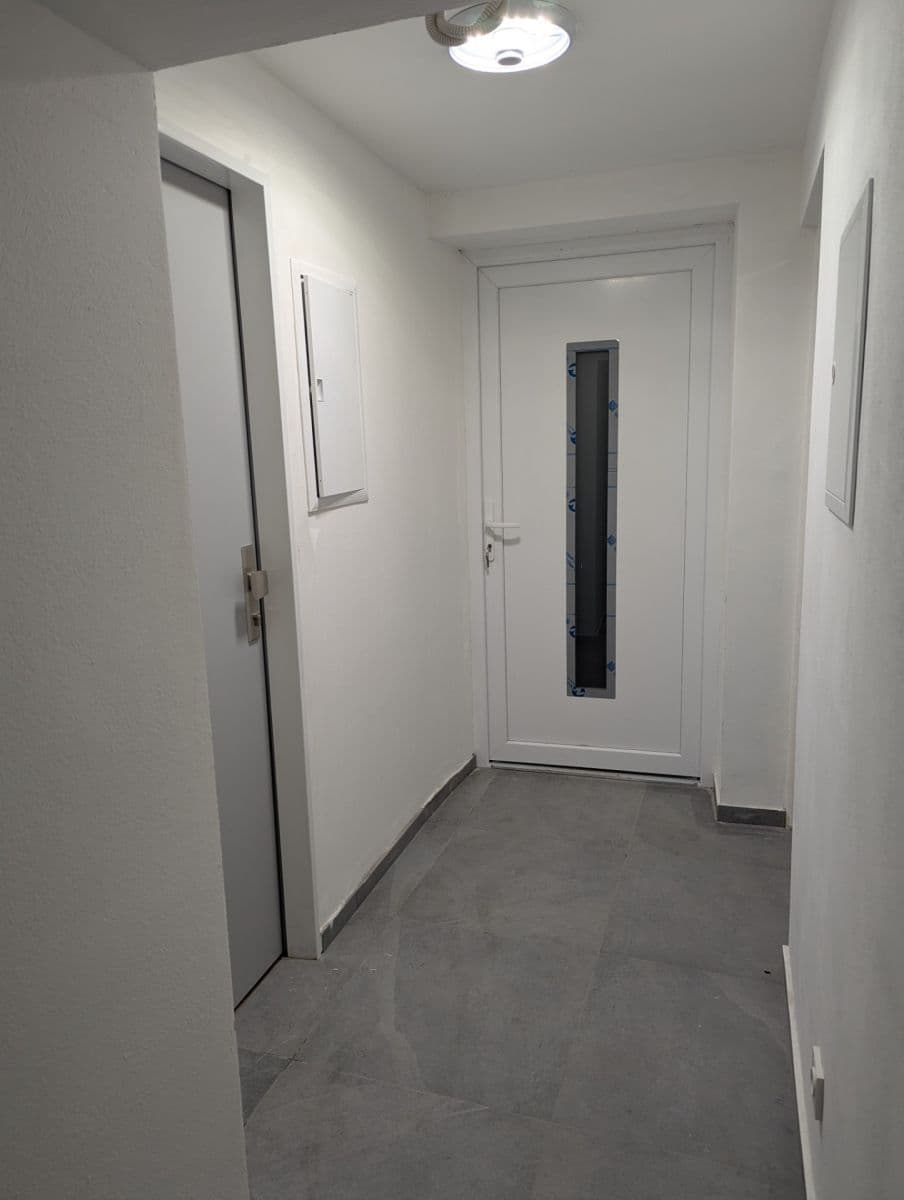 1 bedroom flat to rent, 33 m², Klimešova, Brno, Jihomoravský Region 1 bedroom flat to rent, 33 m², Klimešova, Brno, Jihomoravský Region