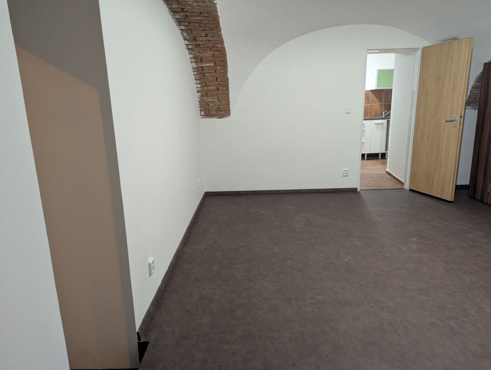 1 bedroom flat to rent, 33 m², Klimešova, Brno, Jihomoravský Region 1 bedroom flat to rent, 33 m², Klimešova, Brno, Jihomoravský Region