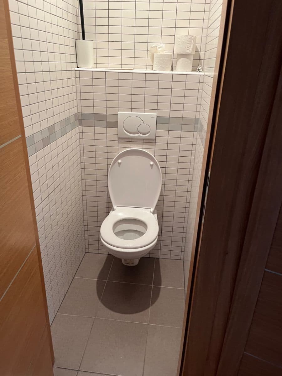 2 bedroom flat to rent, 65 m², 28. pluku, Prague, Prague 2 bedroom flat to rent, 65 m², 28. pluku, Prague, Prague