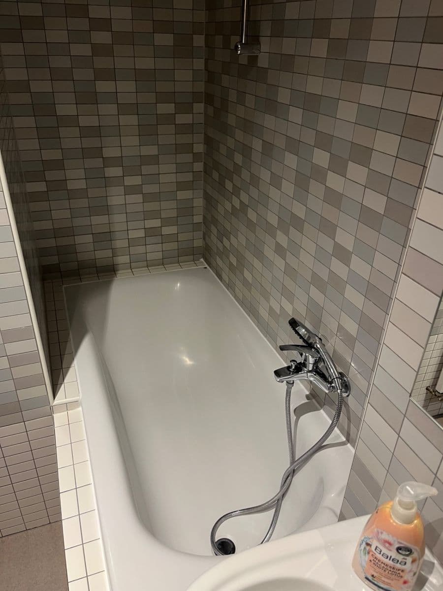 2 bedroom flat to rent, 65 m², 28. pluku, Prague, Prague 2 bedroom flat to rent, 65 m², 28. pluku, Prague, Prague